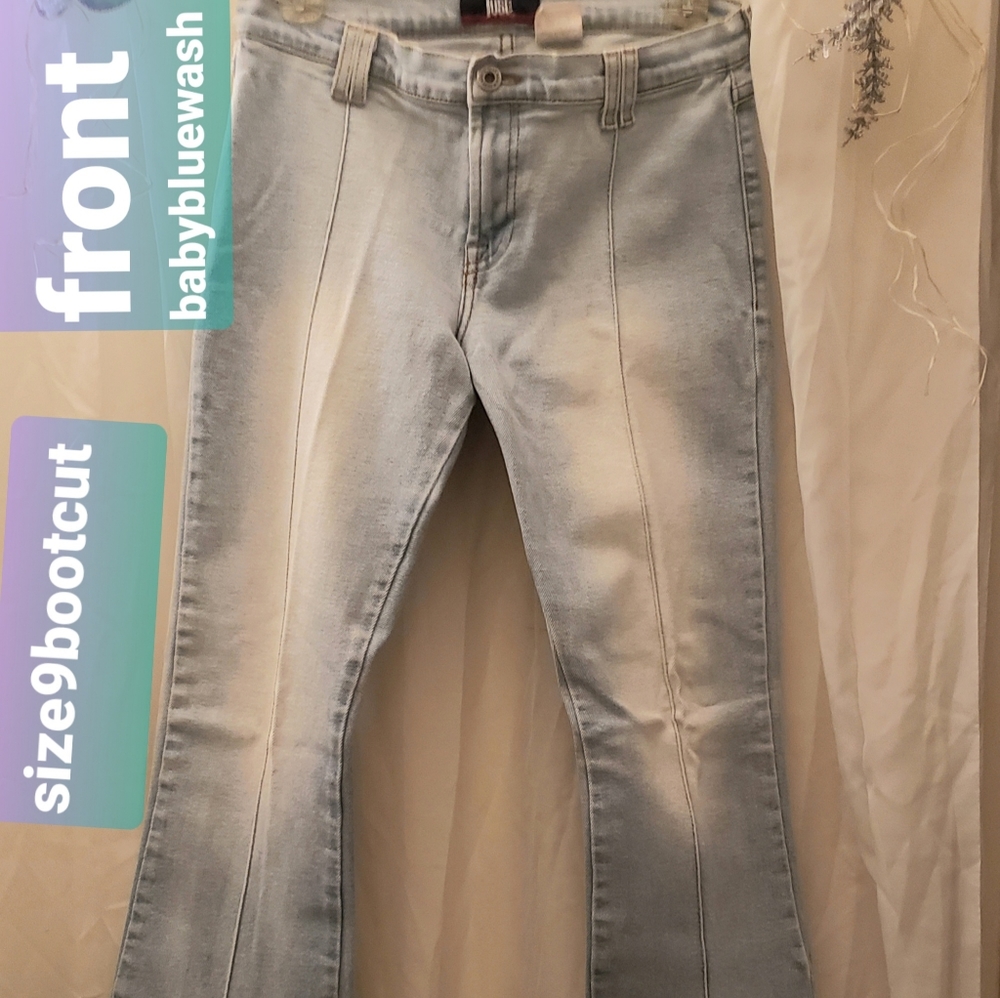 jeans